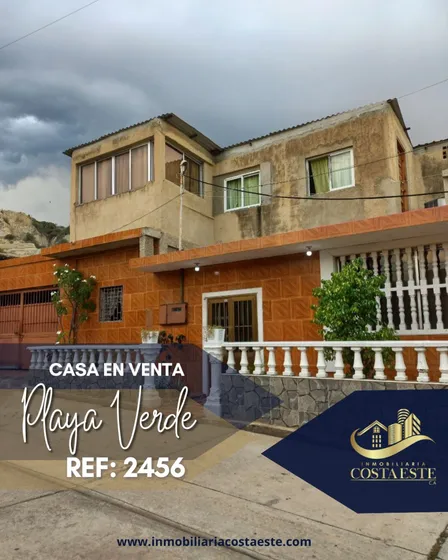 Casa En Venta Ubicada En Catia La Mar Ref 2456