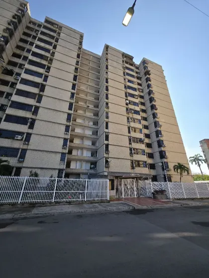 En Venta Apto. Urb San Jacinto. Piso Alto. Maracay Edo Aragua. Cliente Directo