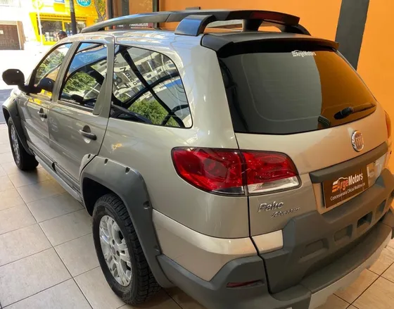 Fiat Palio 1.6 Adventure Locker 1.8 Pack