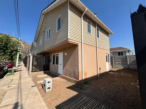 Casa Nueva Sector San Carlos, Troncal Las Torres