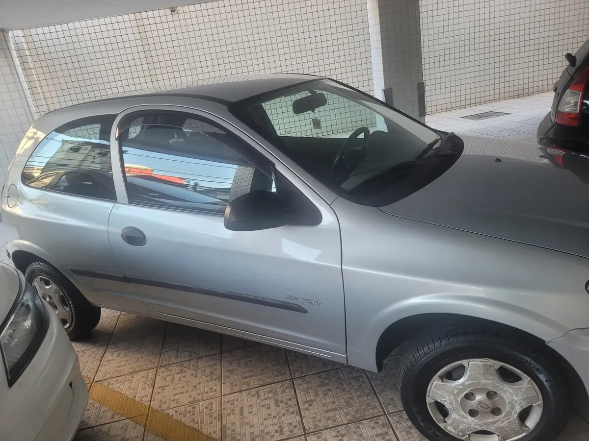 Chevrolet Celta 2010 1.0 Spirit Flex Power 3p — foto 5