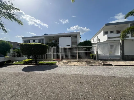 Casa En Venta Valencia Urb Trigal Centro (mer)
