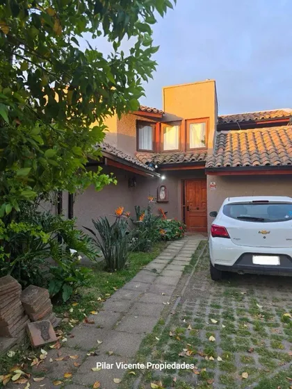 Villa Triana, Rancagua