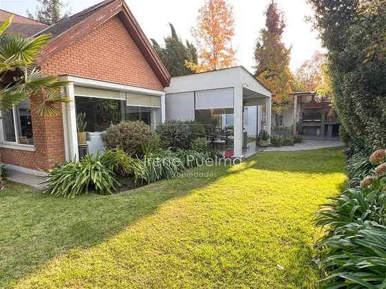 Vende Casa En Condominio En Laguna Los Patos, Lo Barnechea