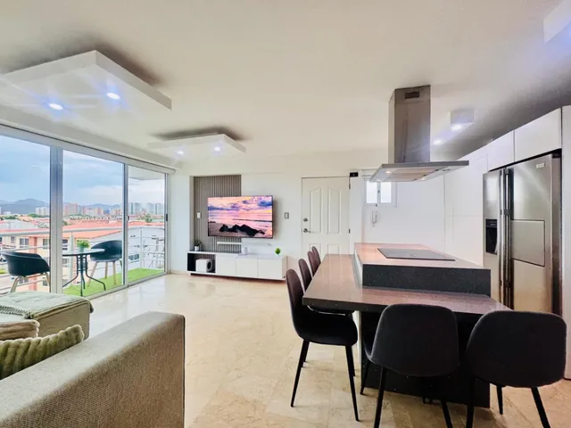 Res. 704 Suites
