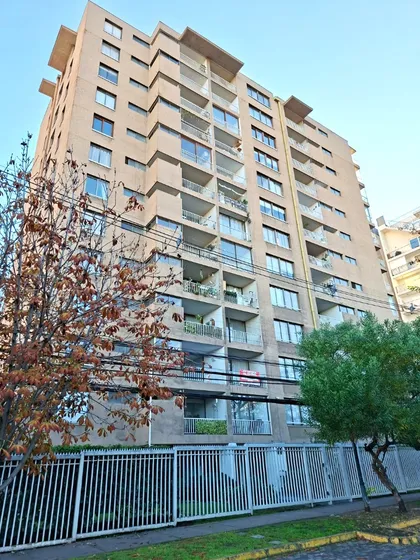 2d 1b Pucará Cerca Metro Simón Bolívar Con Estac. Y Bodega