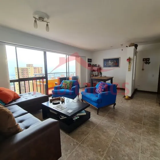 Apartamento En Venta En Medellín - Loma De Los Bernal Cod 68103