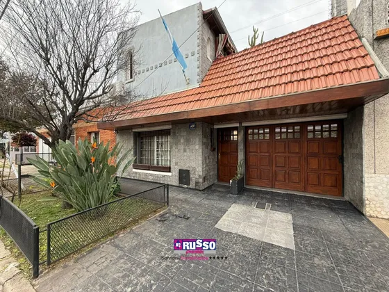 Venta Casa 4 Ambientes San Justo