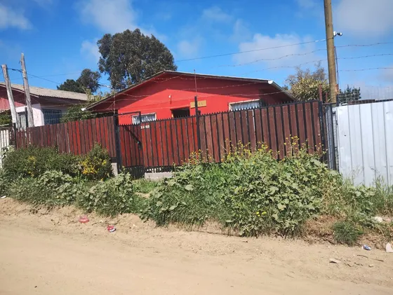 Amplia Casa En Excelente Estado
