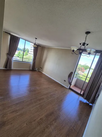Departamento En Venta De 2 Dorm. En Los Angeles