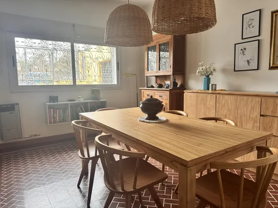 Vendo Casa 2 Dormitorios-  Arguello - 720 M2 Terreno