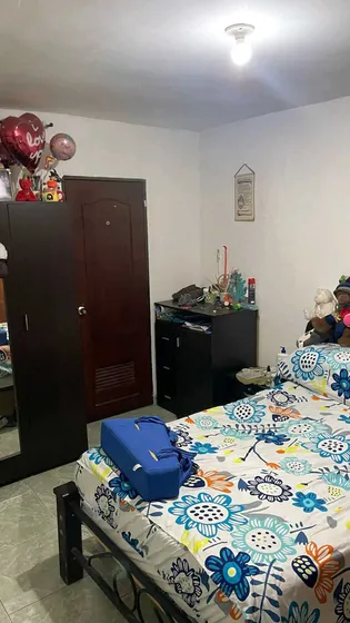 Venta De Casa Trifamiliar Villa Colombia Oriente Cali Contado (gh)