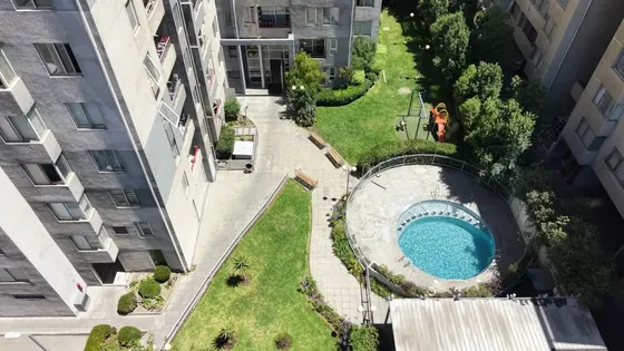Arriendo Depto Remodelado En Barrio Residencial Consolidado