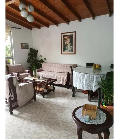 Casa En Venta En Madera Bello