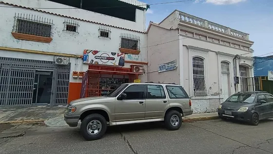 Casa Colonial En San Blas, Valencia Ns