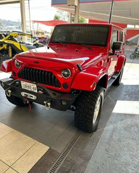 Jeep Wrangler Sahara 4x4 At