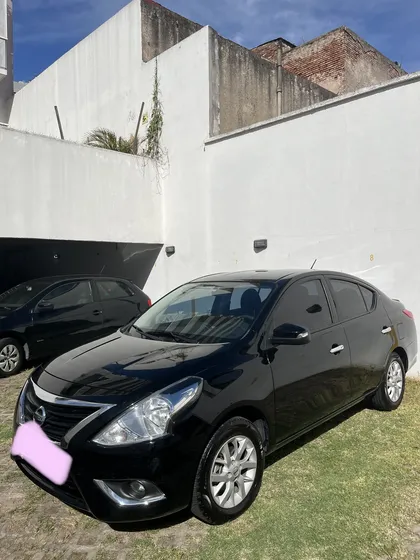 Nissan Versa 1.6 Advance At
