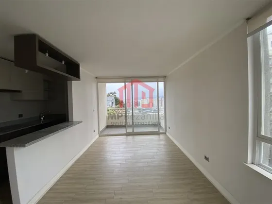 Excelente Depto. En Venta A Pasos De Calle Viana Y Del Metro