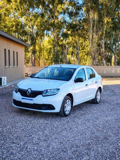 Renault Logan 1.6 Authentique Plus 85cv