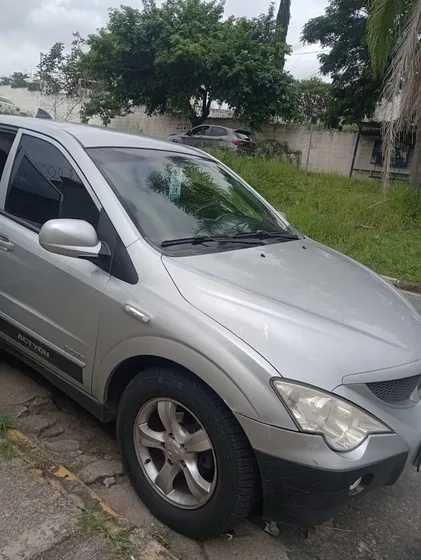 Ssangyong Acton 2010
