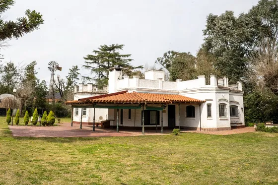 Venta Casa Quinta C/pileta, Quincho La Lonja Pilar