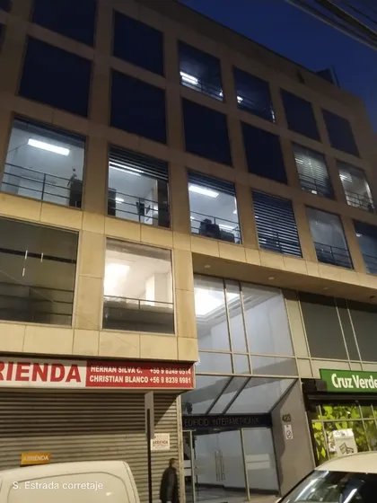 Oficina Calle Campos Con Paseo Independencia
