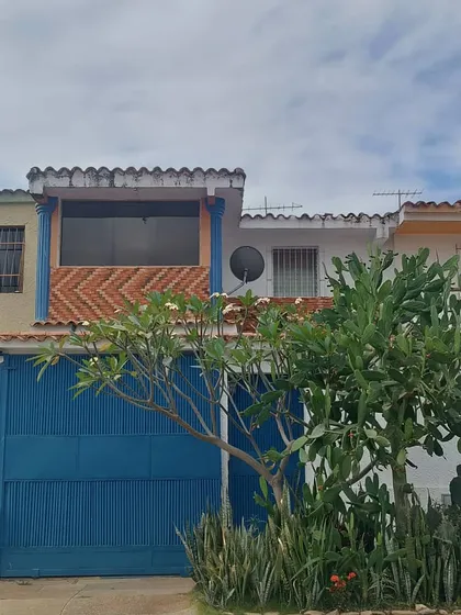 Angelica Rivas Vende Apto Quinta, Urb Sabana Larga, Valencia