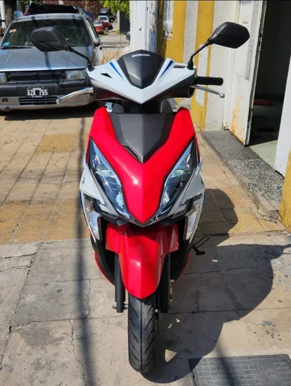 Hermosa Honda Elite Tricolor, La Moto Esta Impecable!