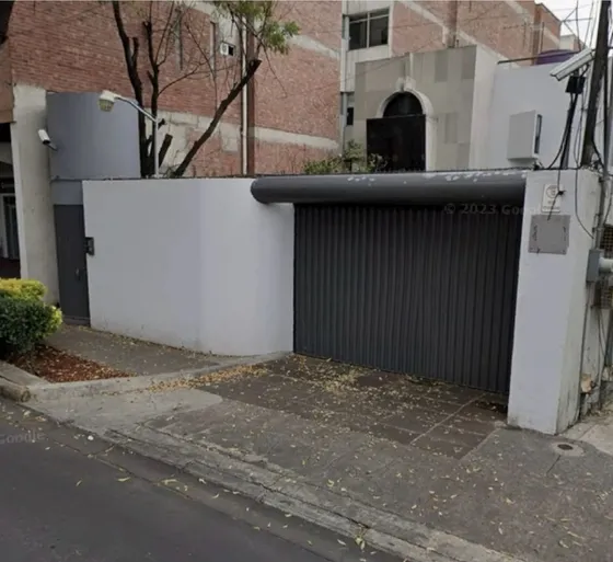 Casa Con Uso De Suelo En Renta En La Colonia Del Valle