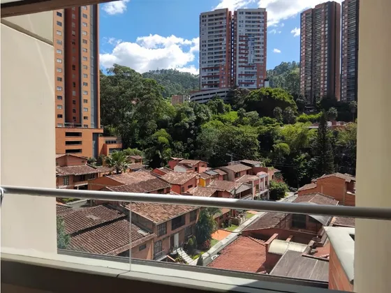 Apartamento En Venta En Sabaneta Loma De San José