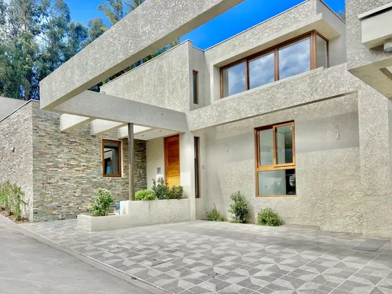 Condominio Altos De Casanova
