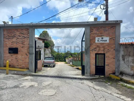 ¡oportunidad De Inversión! Venta De Townhouse En Obra Gris