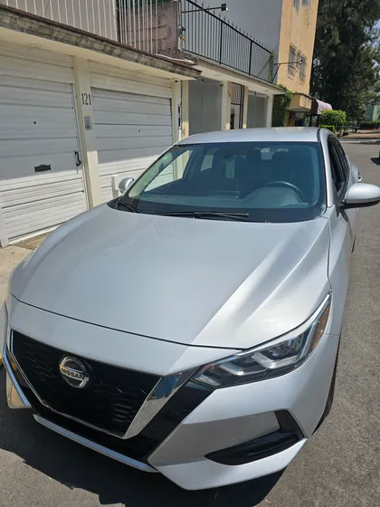 Nissan Sentra 1.8 Sense Cvt
