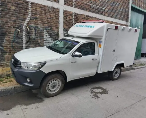 Ambulancia  Toyota Hilux 2500cc Mt