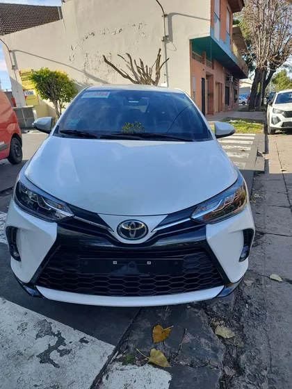 Toyota Yaris 1.5 107cv S Cvt