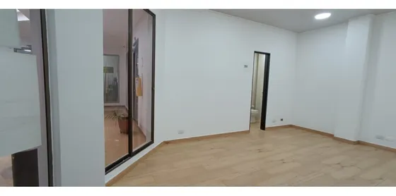 Oficina En Arriendo En El Poblado, En La 10