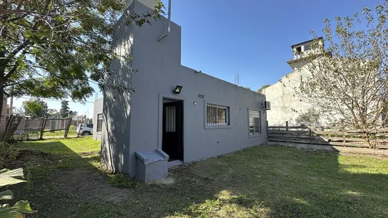 Venta  - Casa En Ezeiza-apto Crédito