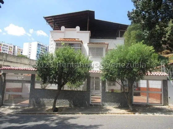 Se Vende Casa En Las Acacias 