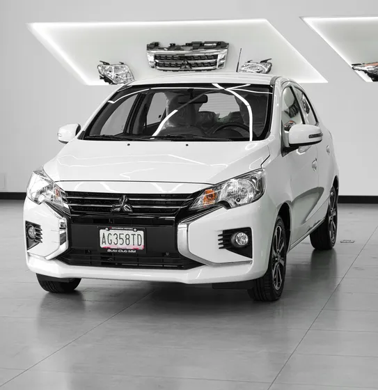Mitsubishi Mirage Automatico