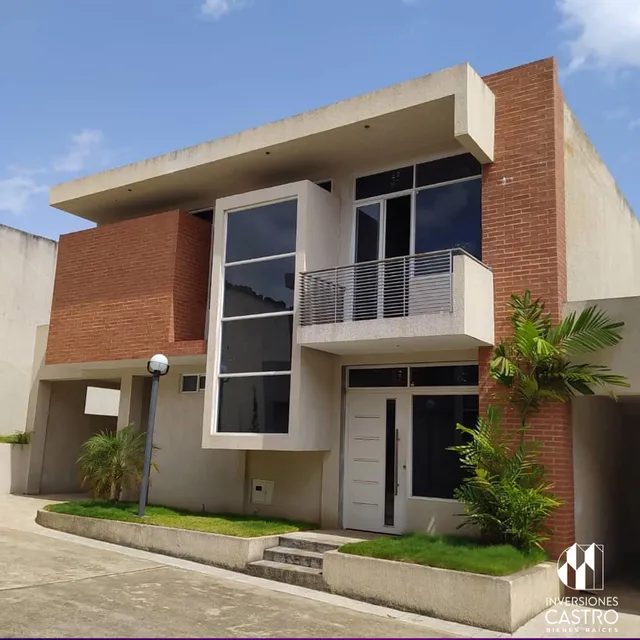 En Venta Townhouses En Obra Gris. Conj. Resd. Prada Park. Puerto Ordaz 