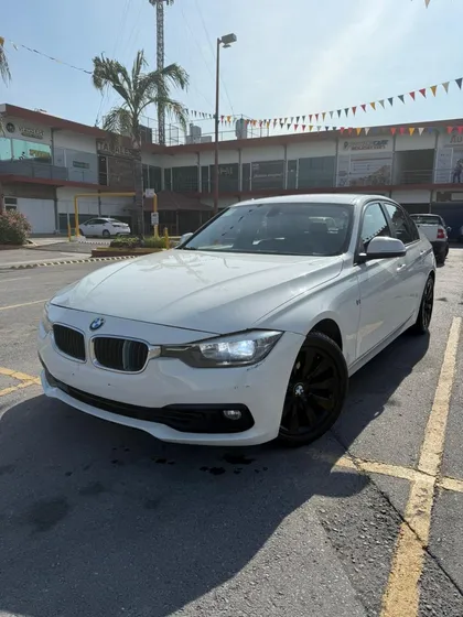 Bmw Serie 3 2.0 320ia At