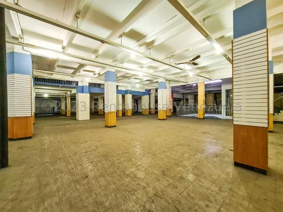 Edificio En Venta Parroquia San Juan 