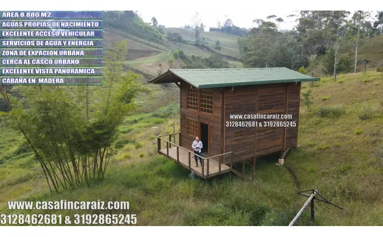 Cabaña En Madera Con Gran Lote Semiurbano Con Area 8880m2 En Marinilla