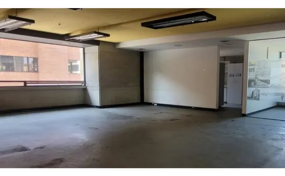 Oficina 69 M2 En Arriendo, Sector Chico