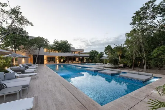 Terreno En Venta,privada Compostela,residencial De Alto Lujo,chablekal,mérida,yucatán