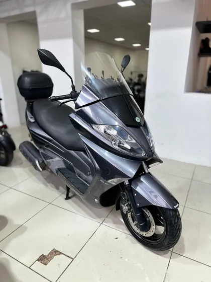 Benelli Zafferano 250 3700km /kawacolor
