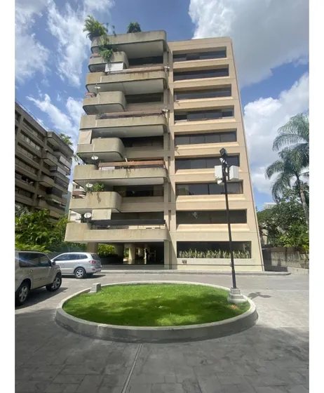 Se Vende Apartamento 345m2 La Castellana 8461