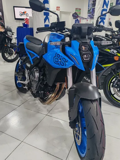 Suzuki Gsx8s