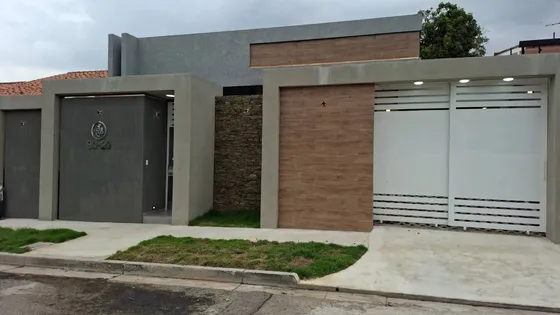Yasmin Roa Vende Casa En El Trigal Norte, Excelente Ubicación, Calle Cerrada, Cod 328871