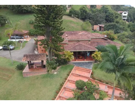 Venta De Finca  Copacabana, Vereda Parcelación El Limonar 